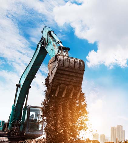 CUSANO  CONSTRUCTION team working on schedule